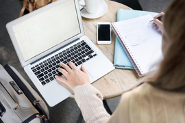 Dịch cúm virus corona thử nghiệm mô hình làm việc tại nhà ở Trung Quốc